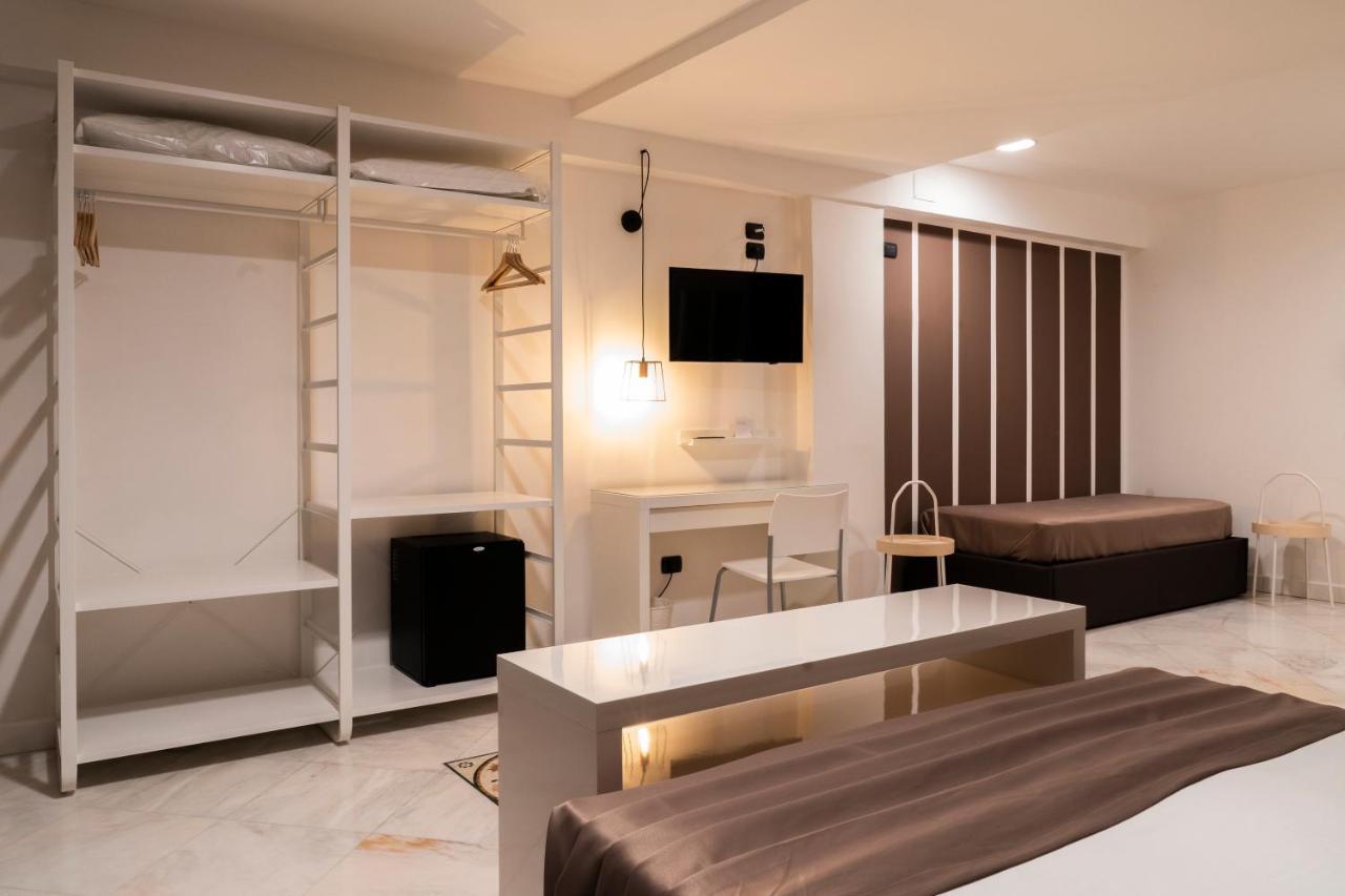 Hotel Continental Reggio di Calabria Dış mekan fotoğraf