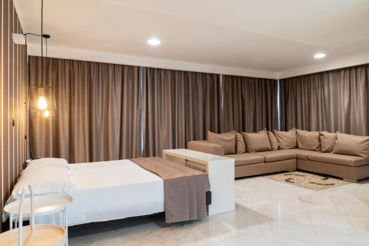 Hotel Continental Reggio di Calabria Dış mekan fotoğraf